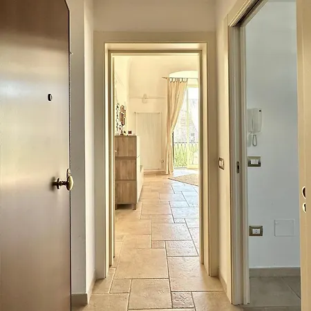 Casa Claudette Trani